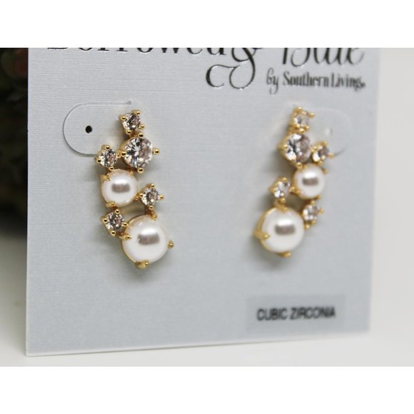 Borrowed & Blue by Southern Living Crystal and Pearl cluster earrings - Picture 4 of 5